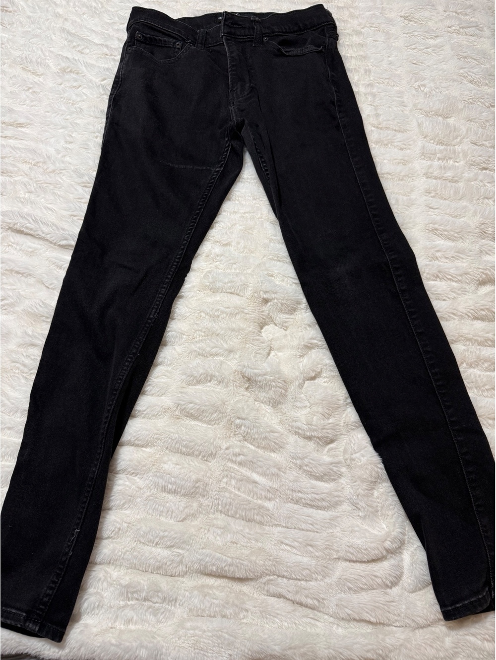Hollister black skinny jeans